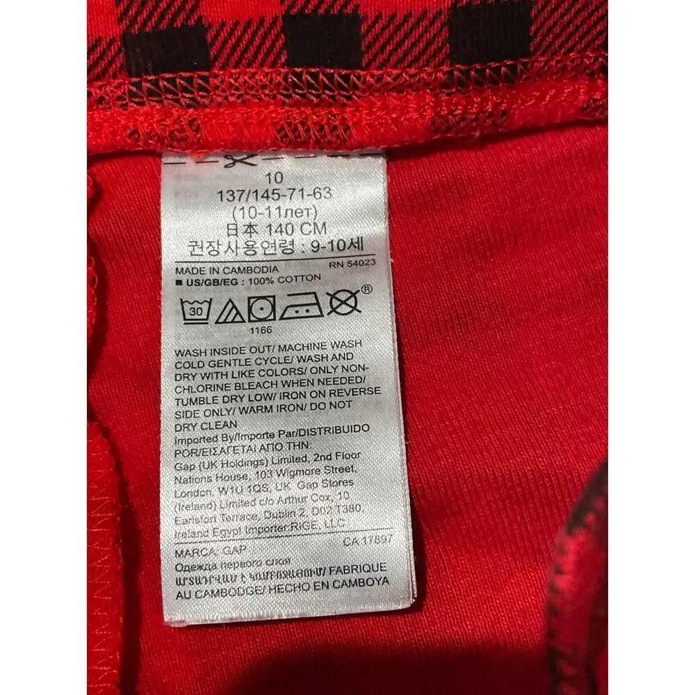 Gap Disney Holiday Pajama Set Size M Red Gray Mickey and Friends Unisex Knit